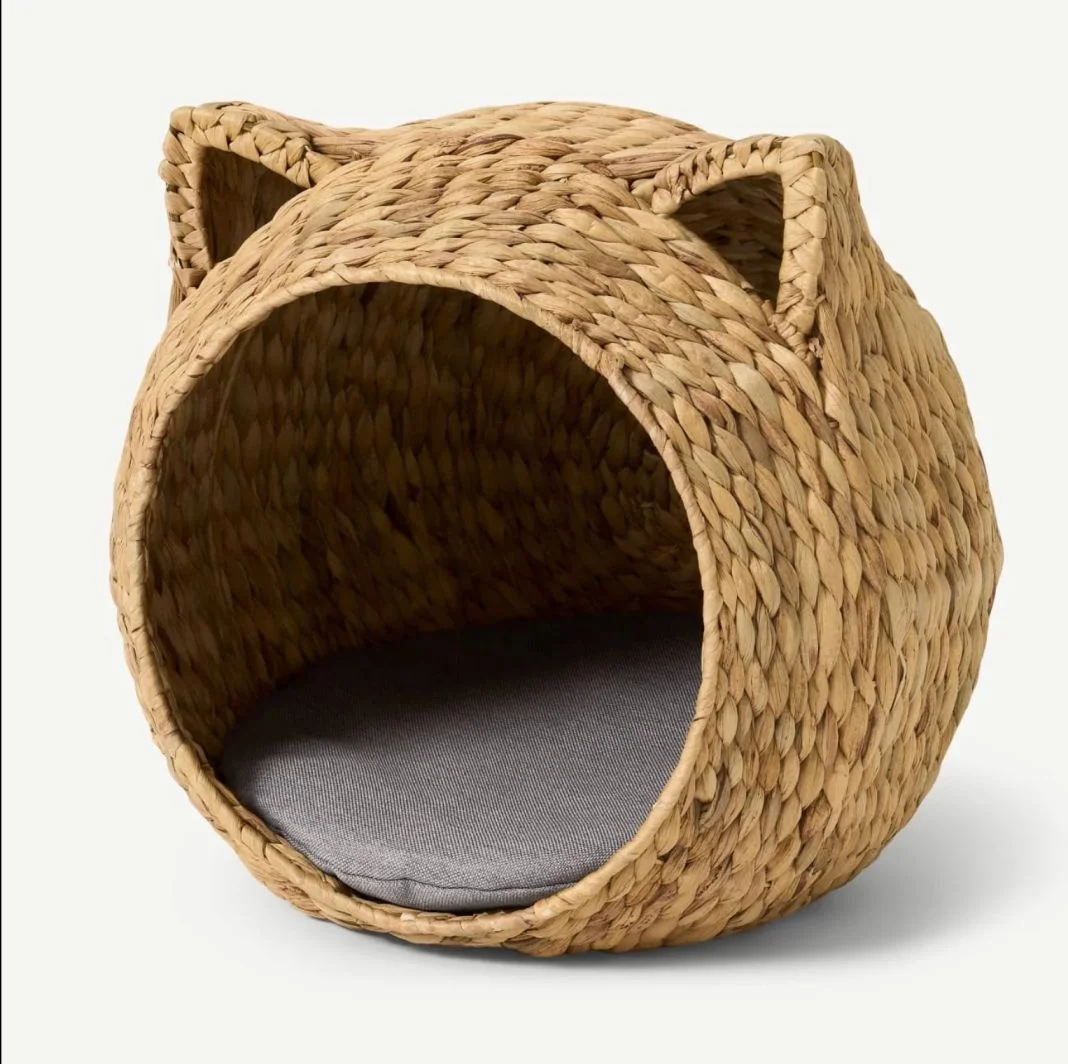 Funda Sourcing Pet Care product sourcing example 8