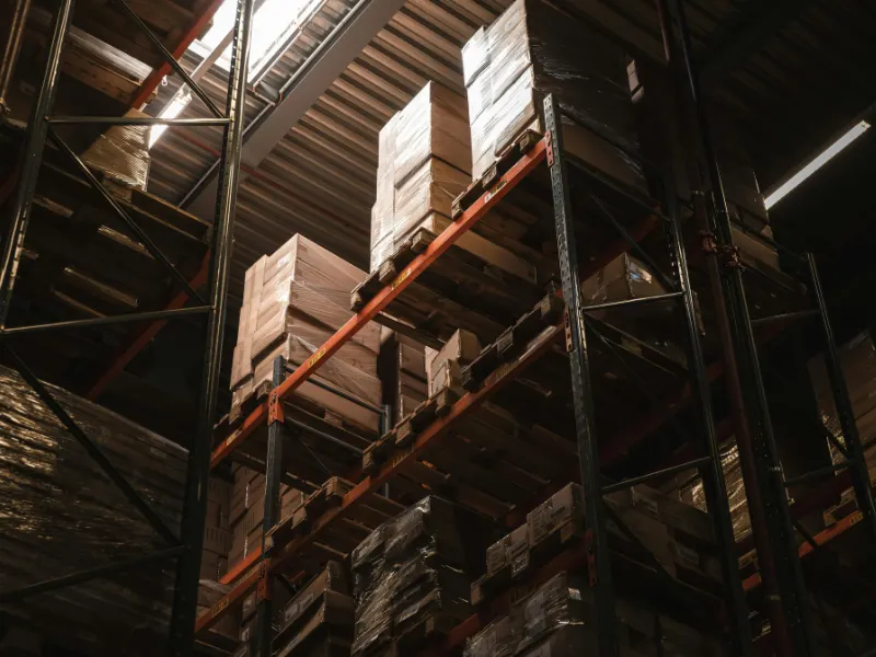 Funda Sourcing bulk packaging product sourcing image with cartons, pallet specs, labels, case packs, and export documentation support