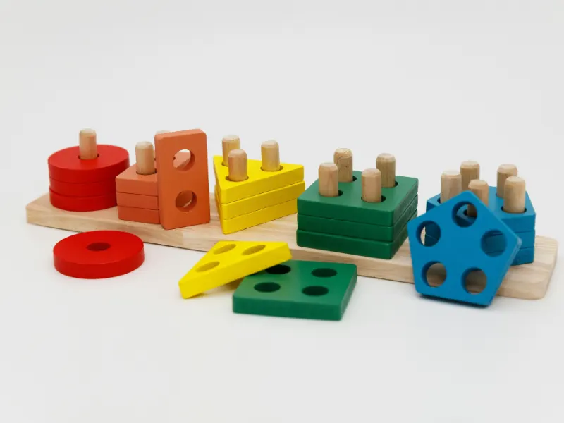 Funda Sourcing custom toy sets product sourcing image with component mixes, packaging, inserts, safety discussions, and sample approvals
