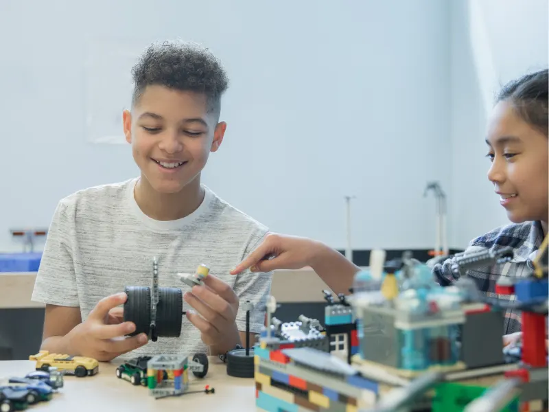 Funda Sourcing educational toys product sourcing image with learning kits, stem products, art sets, and skill-building toy programs