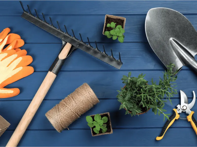 Funda Sourcing garden hand tools product sourcing image with trowels, pruners, cultivators, gloves, and small tool kits