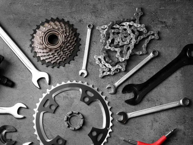 Funda Sourcing home repair accessories product sourcing image with practical maintenance products and household repair items