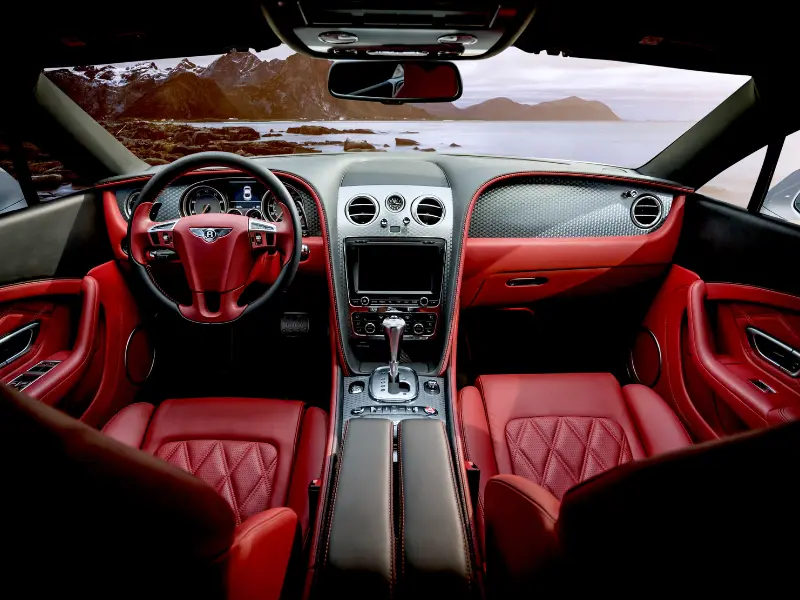 Funda Sourcing interior accessories product sourcing image with mats, protectors, covers, and practical vehicle comfort products