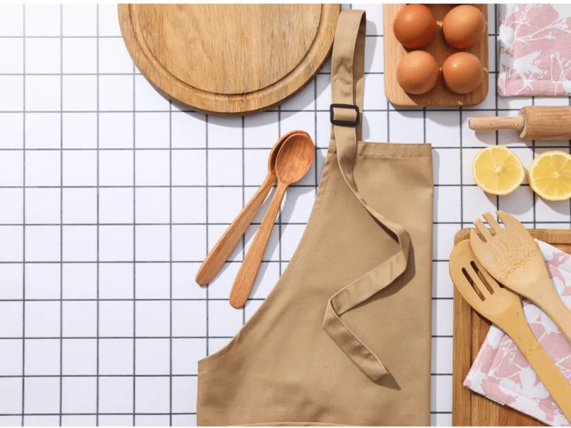 Funda Sourcing kitchen accessories product sourcing image with prep tools, utensils, storage items, and everyday kitchen supply programs